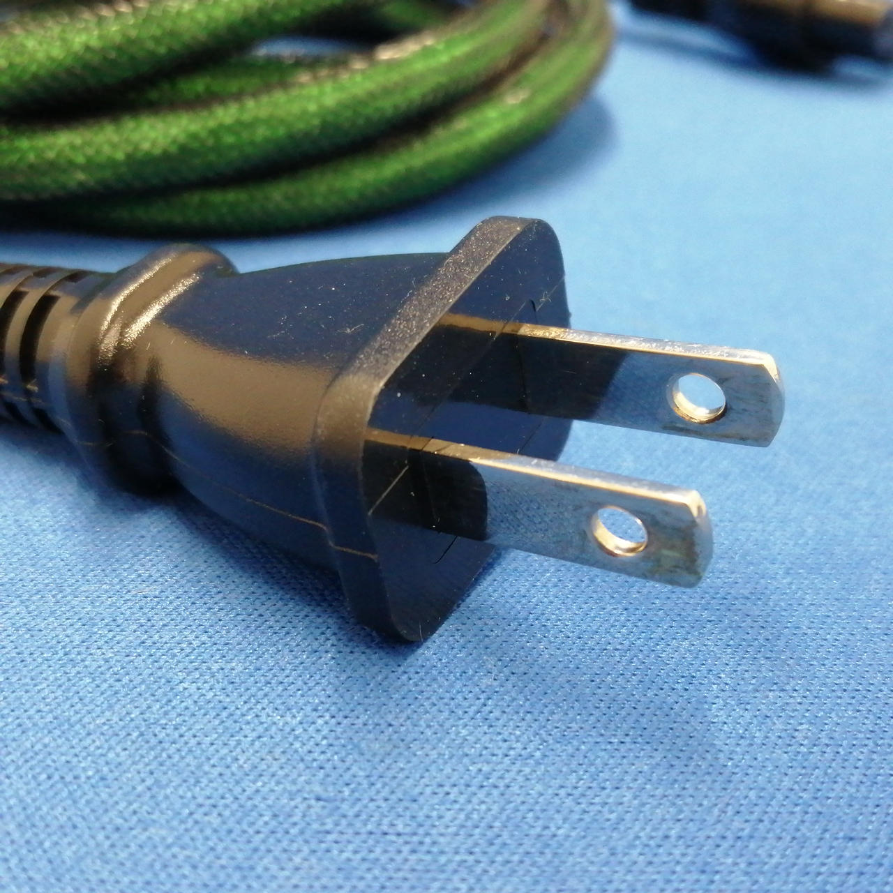 オヤイデ Oyaide L/i15 EMX V2/1.8 ② oyaide.com :: L/i15 EMX V2