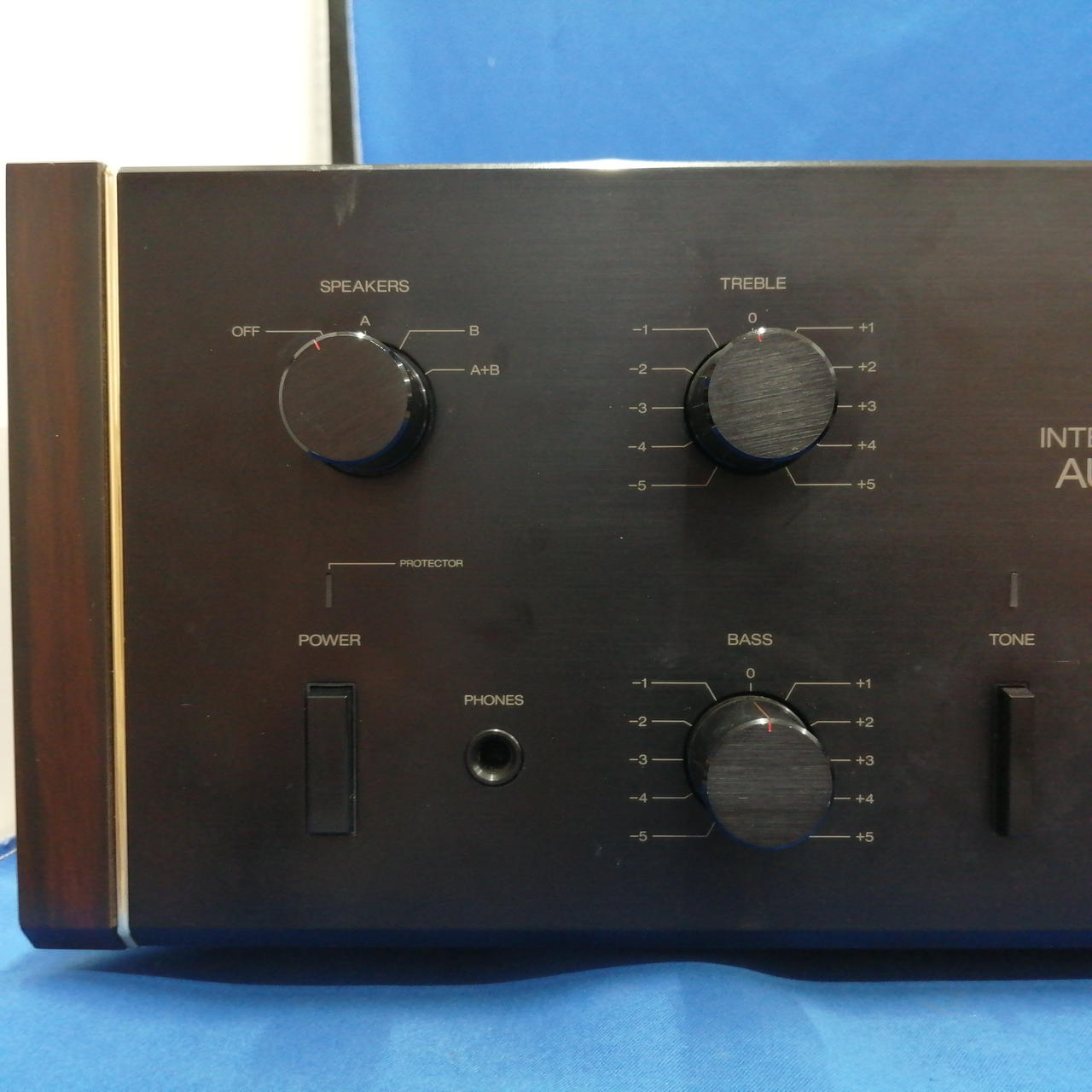 Sansui プリメインアンプ AU-D607X DECADE SANSUI AU-D607X Decade プリメインアンプ - 中古オーディオの