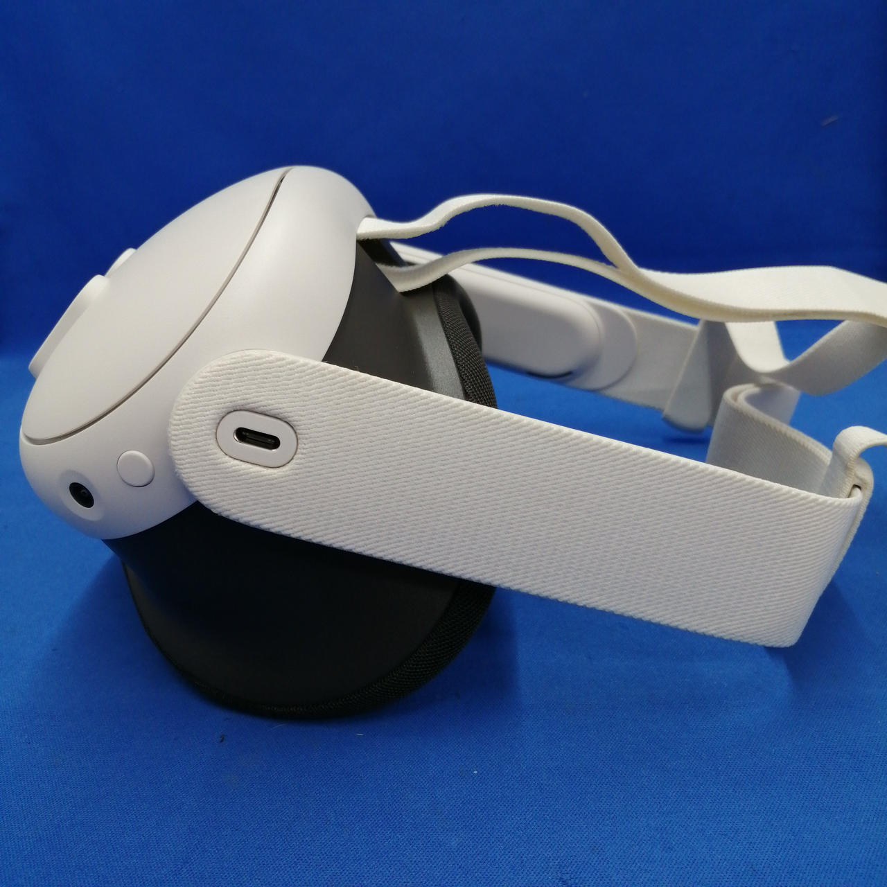 【新品未開封】 Quest3 512GB VRヘッドセット メタ Meta Quest 3 クエスト 512GB 899-00594-01 VRヘッドセット