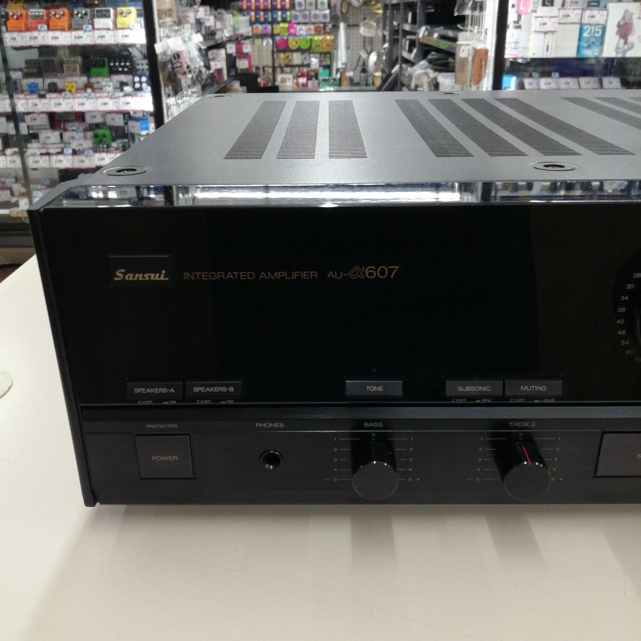 美品 SANSUI サンスイ AVアンプ AU-α607 SANSUI AU-α607の仕様 サンスイ