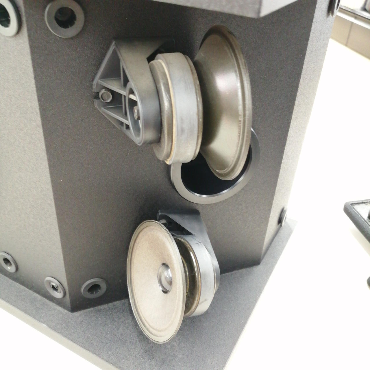BOSE ボーズ 301 music monitor Ⅱスピーカー ペア BOSE 301MMII/301MMW-IIの仕様 ボーズ
