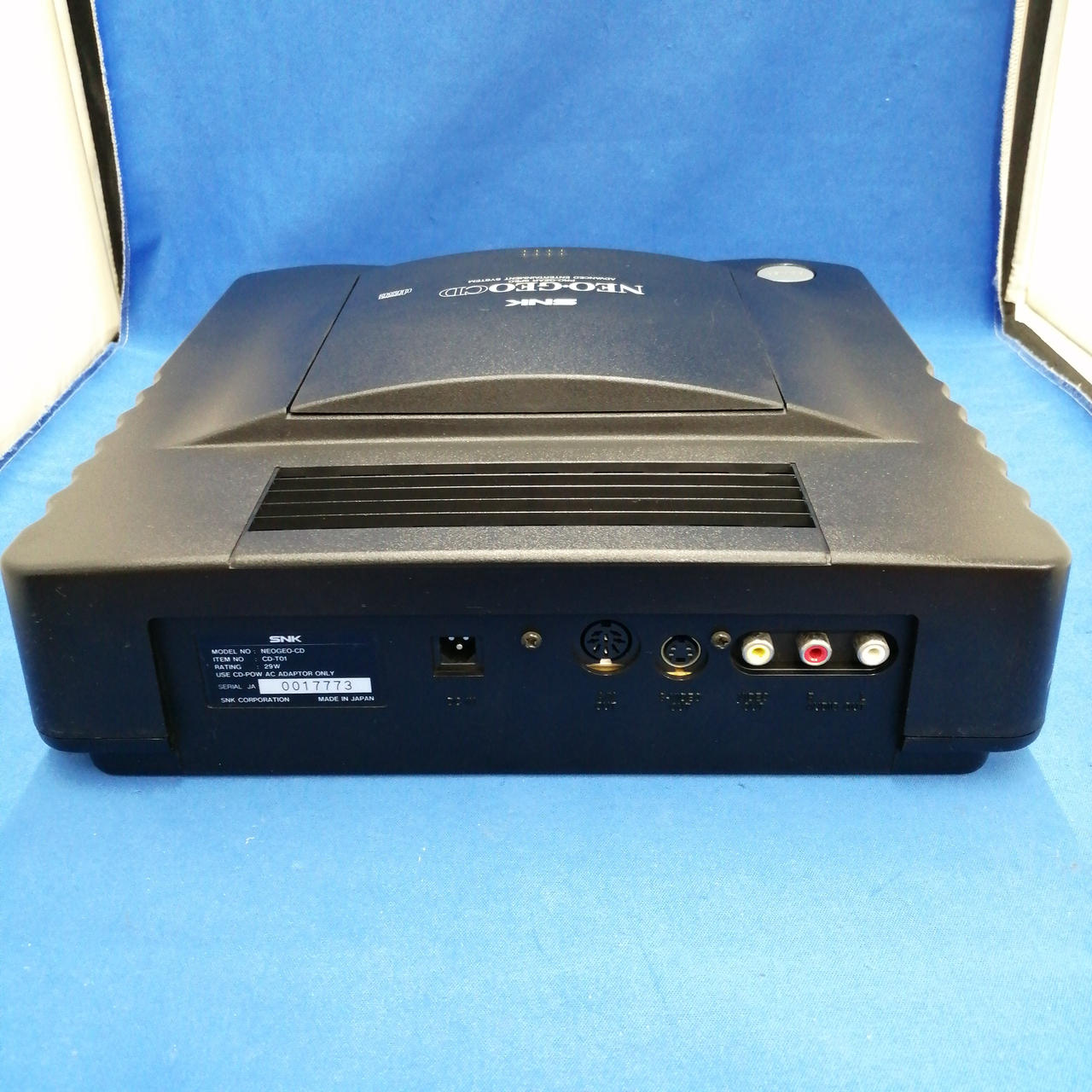 【希少】SNK　NEOGEO　CD　トップローディングタイプ　美品 中古美品】NEOGEO CD トップローディング 本体 SNK - メルカリ