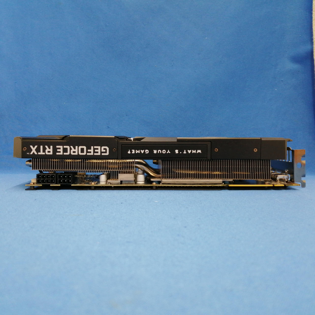 クロウトシコウ(玄人志向)|グラフィックボード/GG-RTX2070SP-E8GB/DF