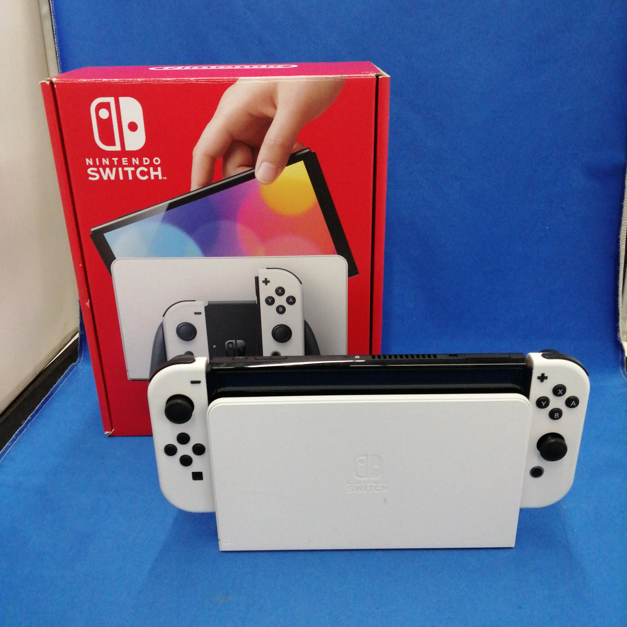 SWITCH 有機EL/HEG-001