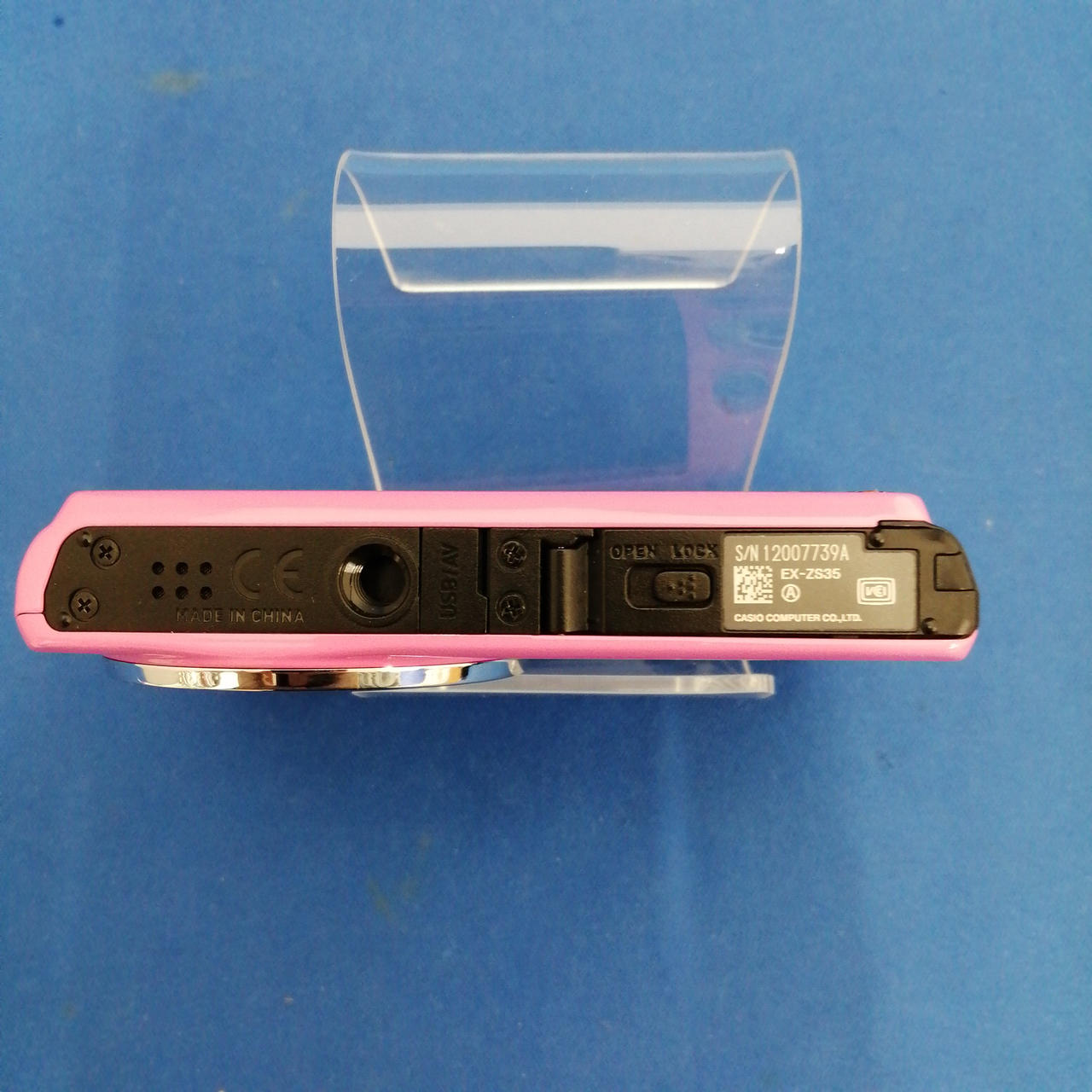 【新品レア】サイン入り色紙付き ガールズ＆パンツァー デジタルカメラ CASIO Amazon | CASIO デジタルカメラ EXILIM 1610万画素 5倍 ピンク EX