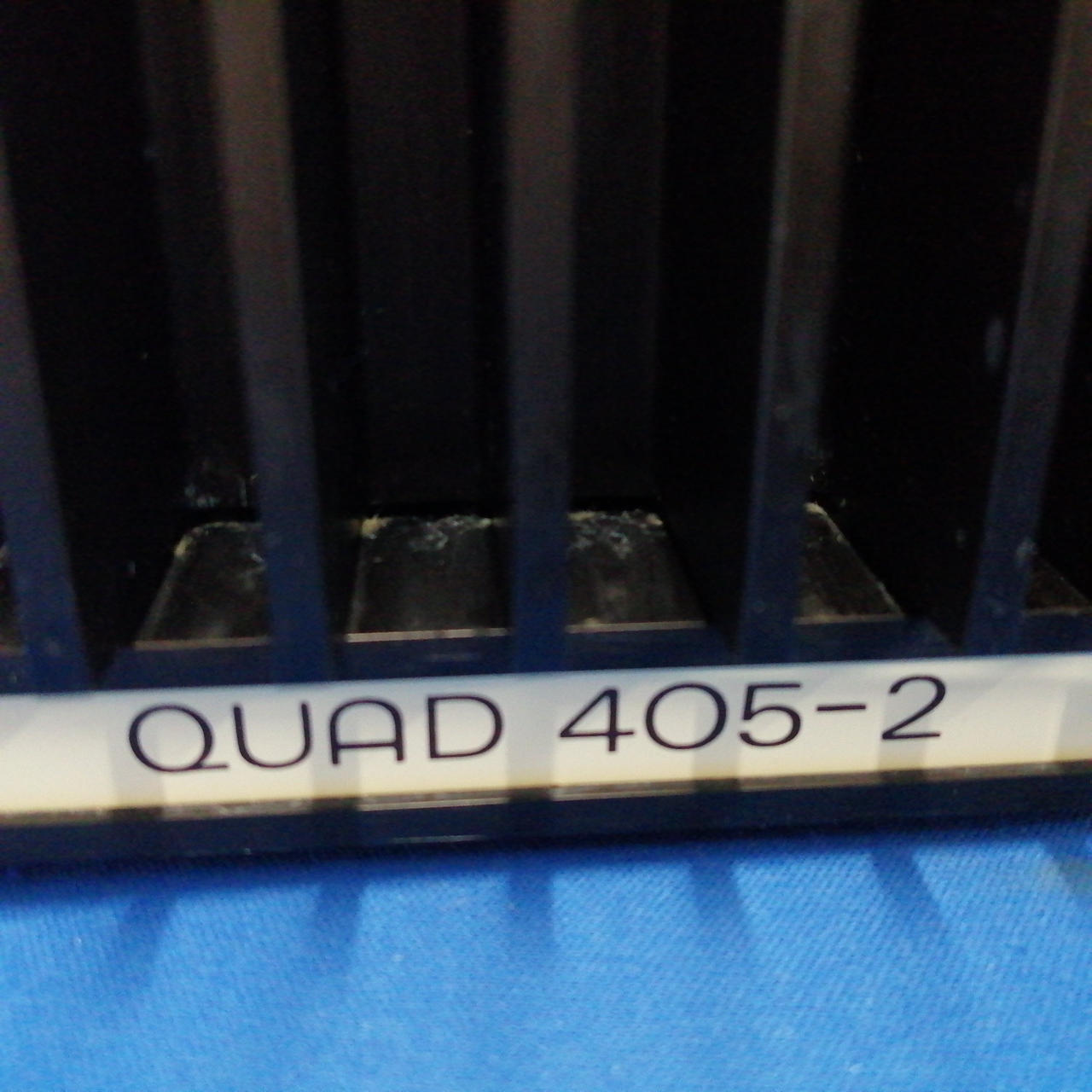 パワーアンプ　「QUAD405」完動品　送料込み パワーアンプ 「QUAD405」完動品 送料込み QUAD パワーアンプ 405 完動