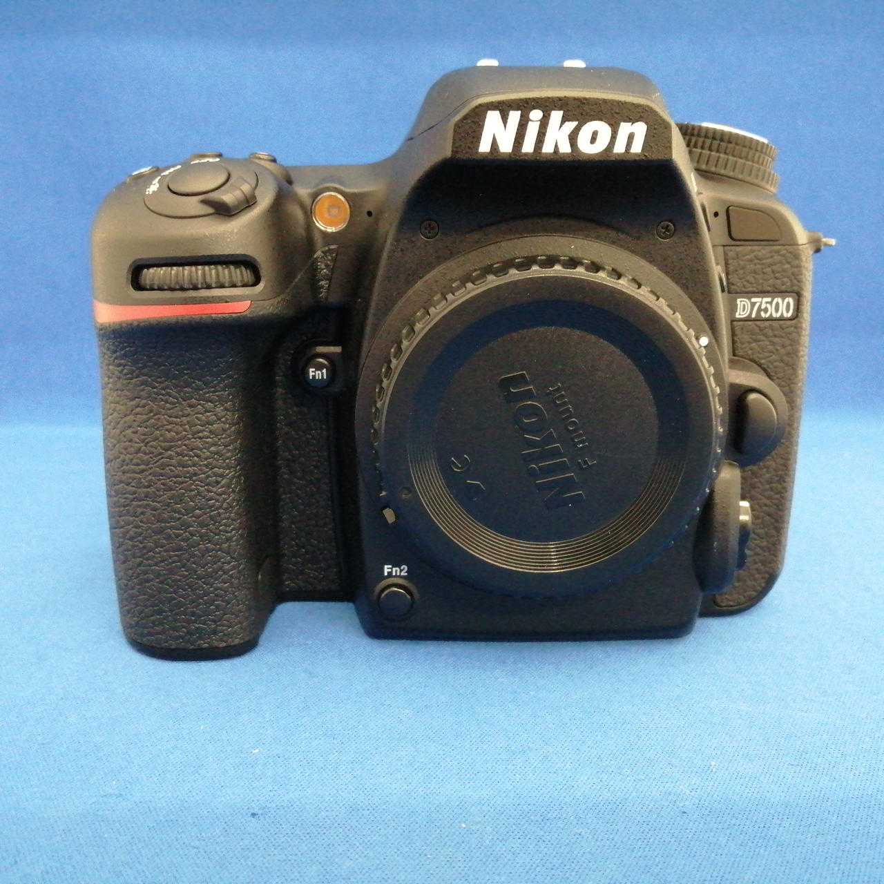 NIKON|デジタル一眼レフ /D7500レンズキット|HARDOFFオフモール