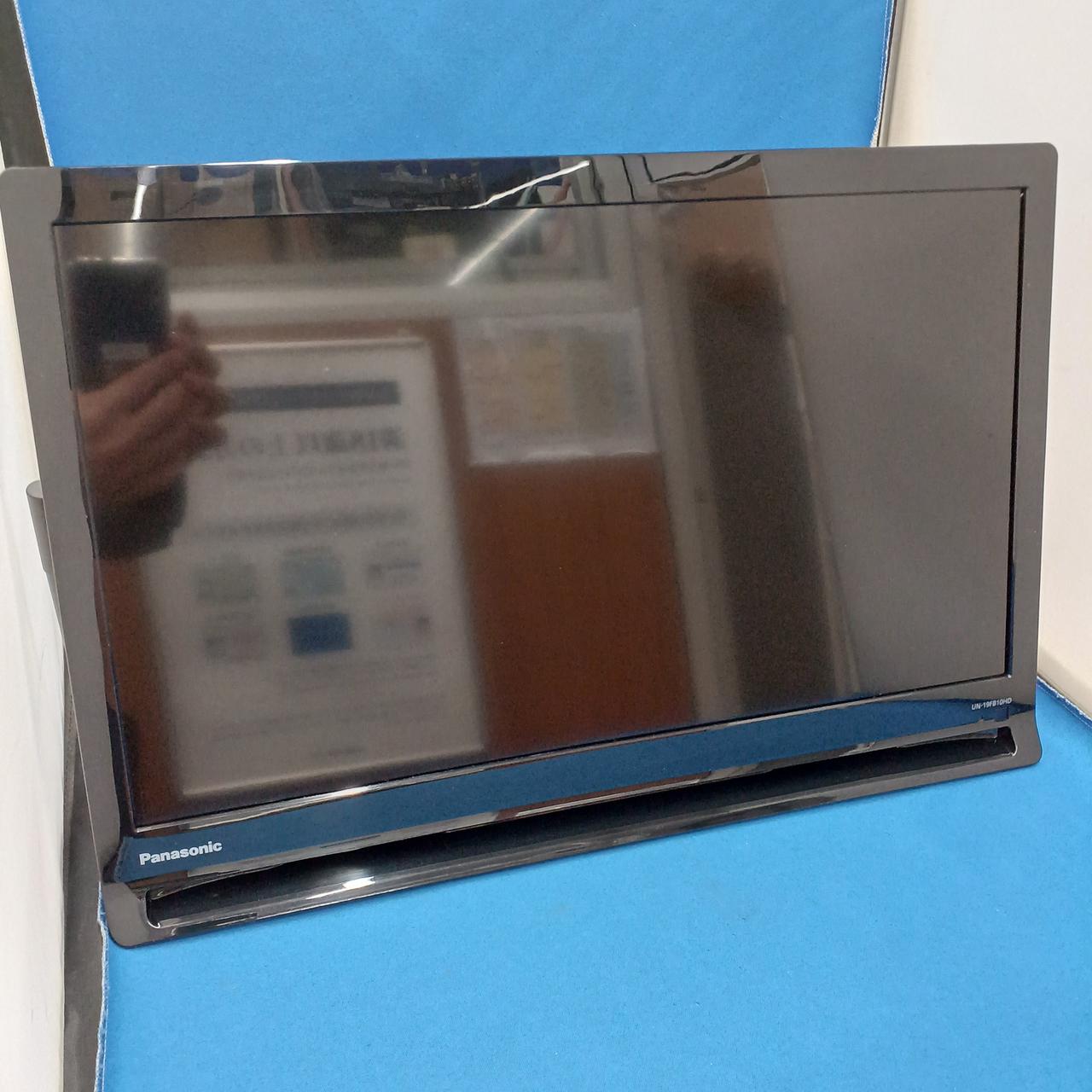 Panasonic ポータブルテレビ UN-19FB10HD ポータブルテレビ プライベートビエラ UN-19FB10H [19V型] Panasonic