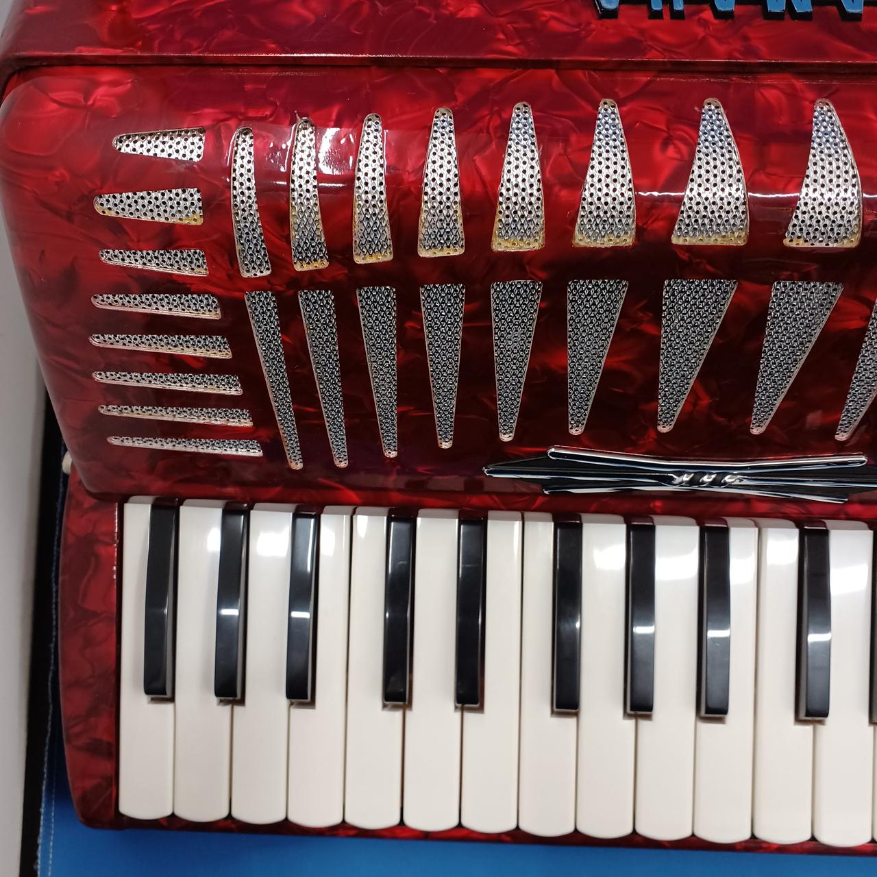 （美品即演奏可）YAMAHA アコーディオン YA-21 【信頼の日本製】 YAMAHA|アコーディオン/YA-21|【ハードオフ公式通販】オフモール