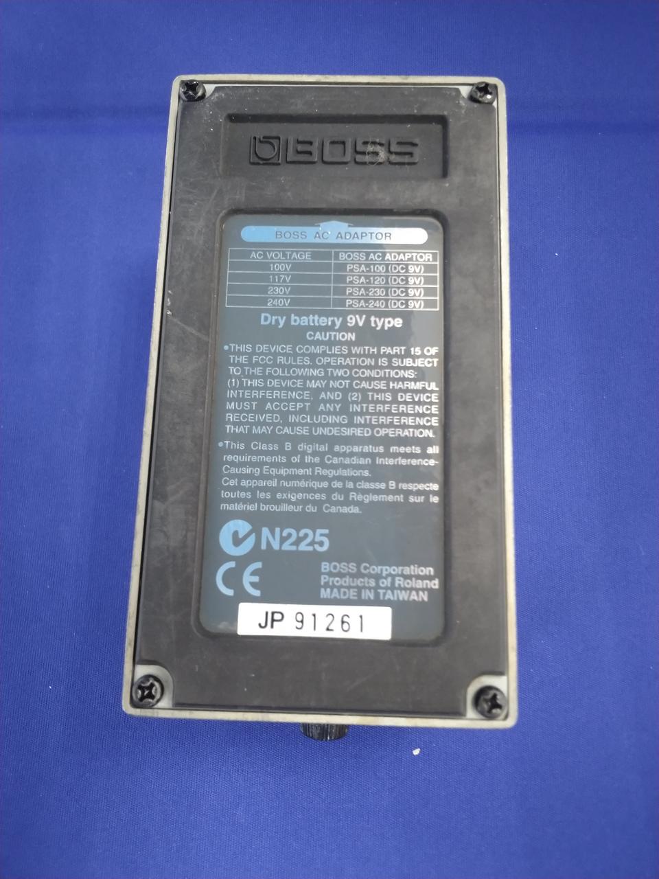 キズ目立ちます。