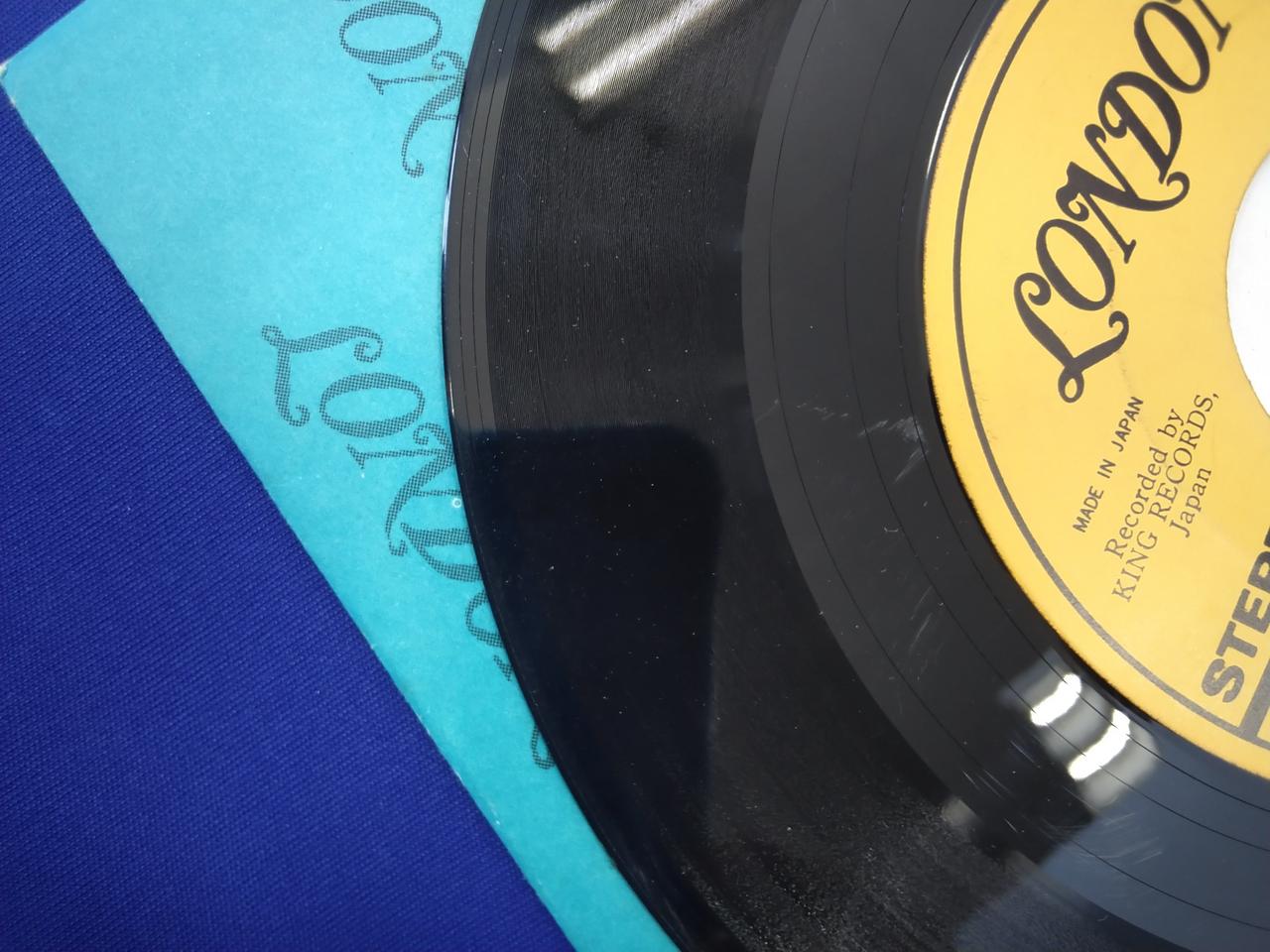 笠井紀美子　アナログレコード　4枚セット Yahoo!オークション - 【LP/12inch】笠井紀美子 4枚セット THE
