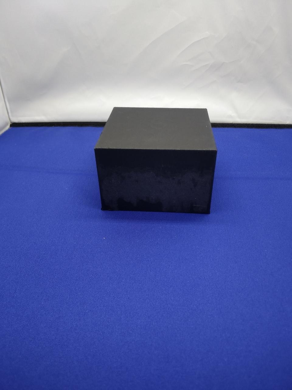 外箱傷みあります