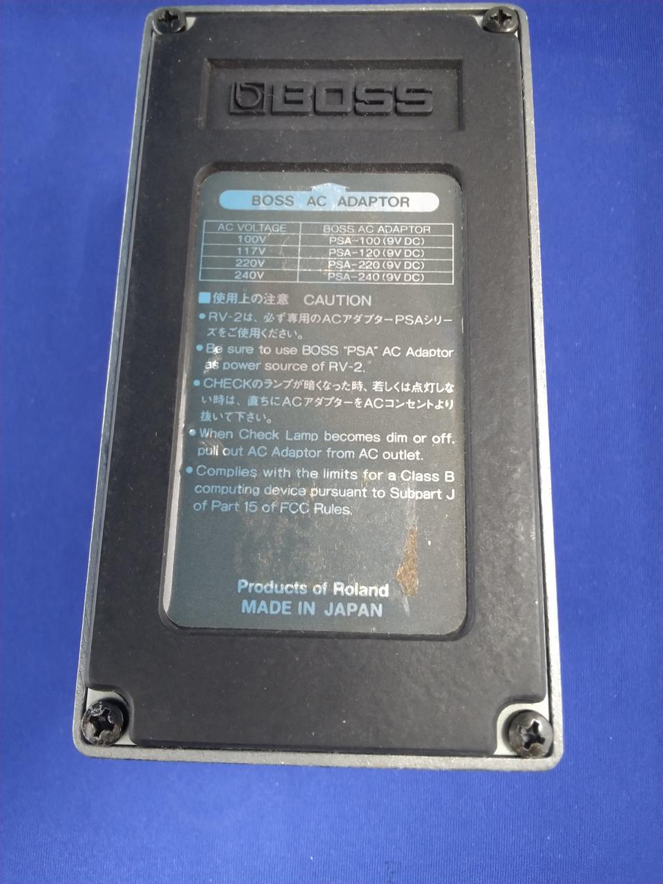 キズ汚れです。