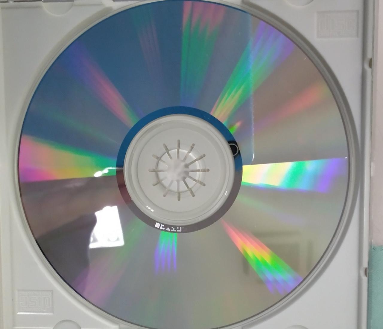 小さいキズあります。