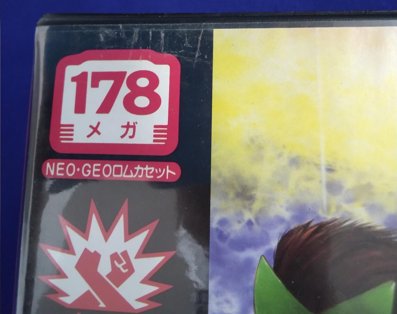 キズ、汚れです。