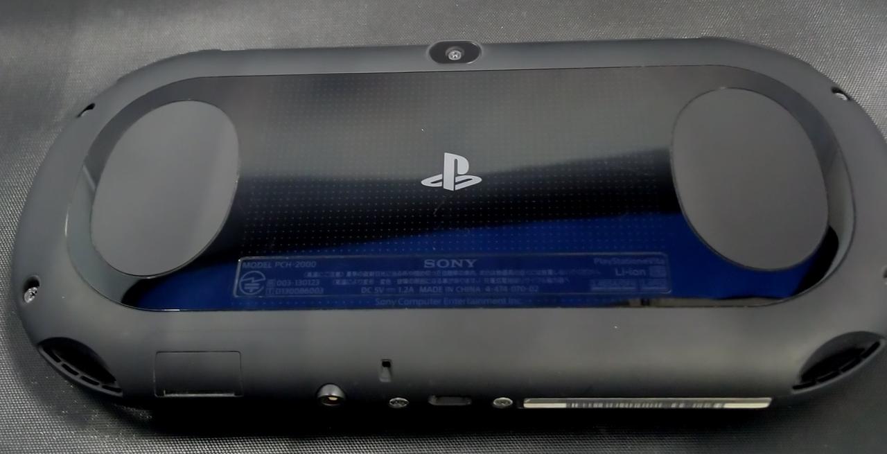 傷目立ちます。