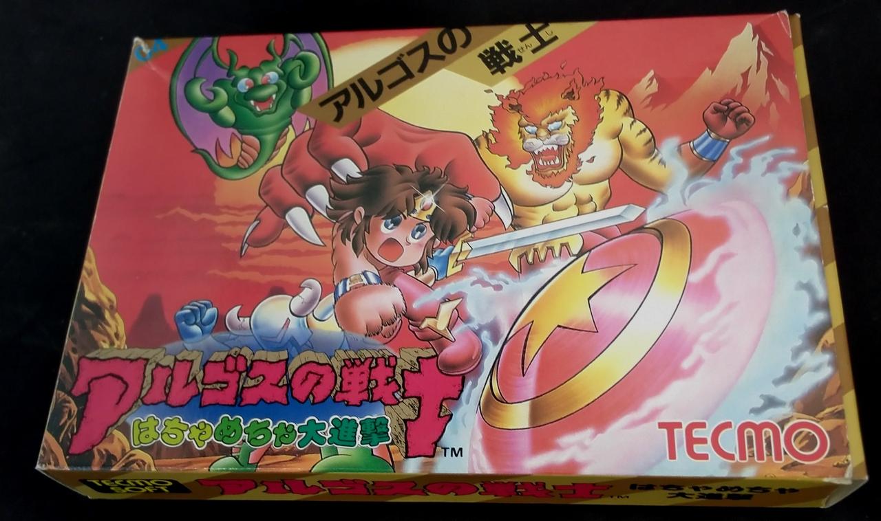 左上、右上、右下傷みあります。