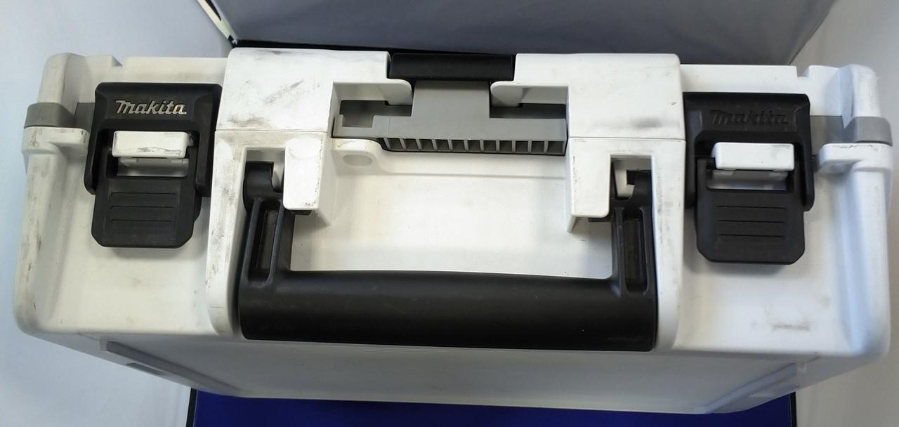 キズ汚れあります。