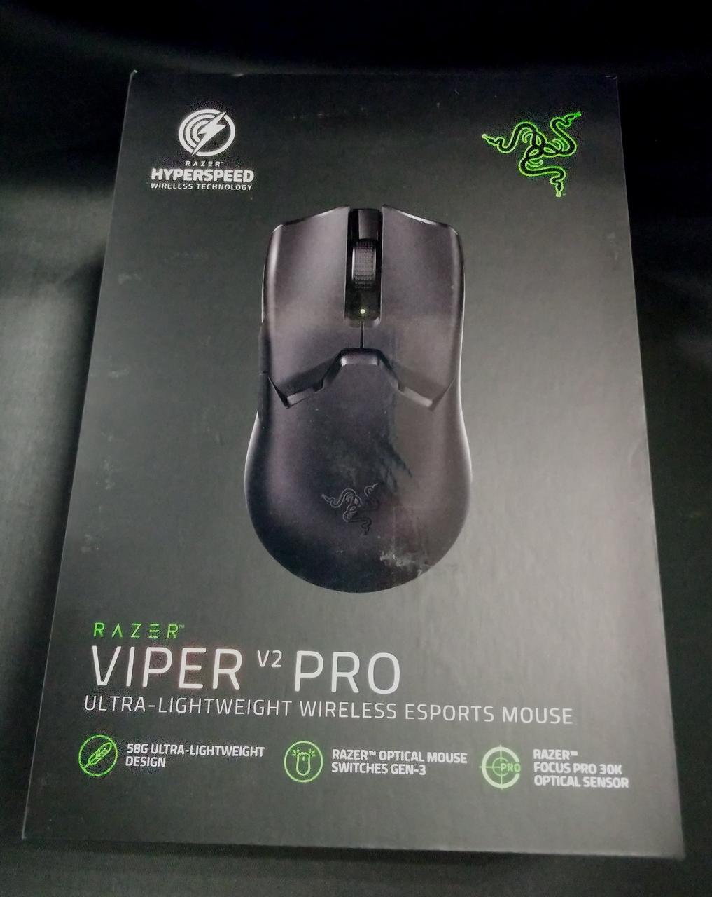 化粧箱キズあります。