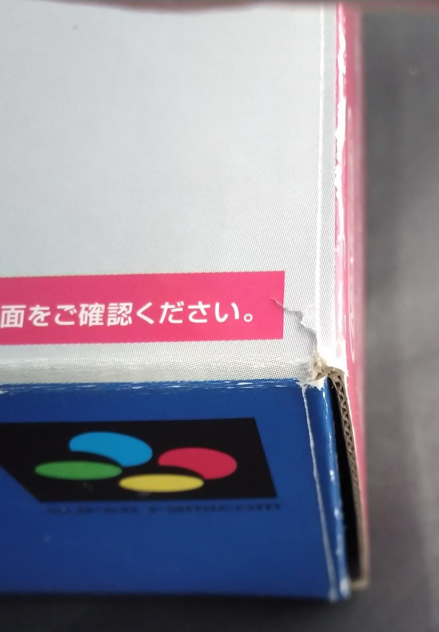 キズあります。