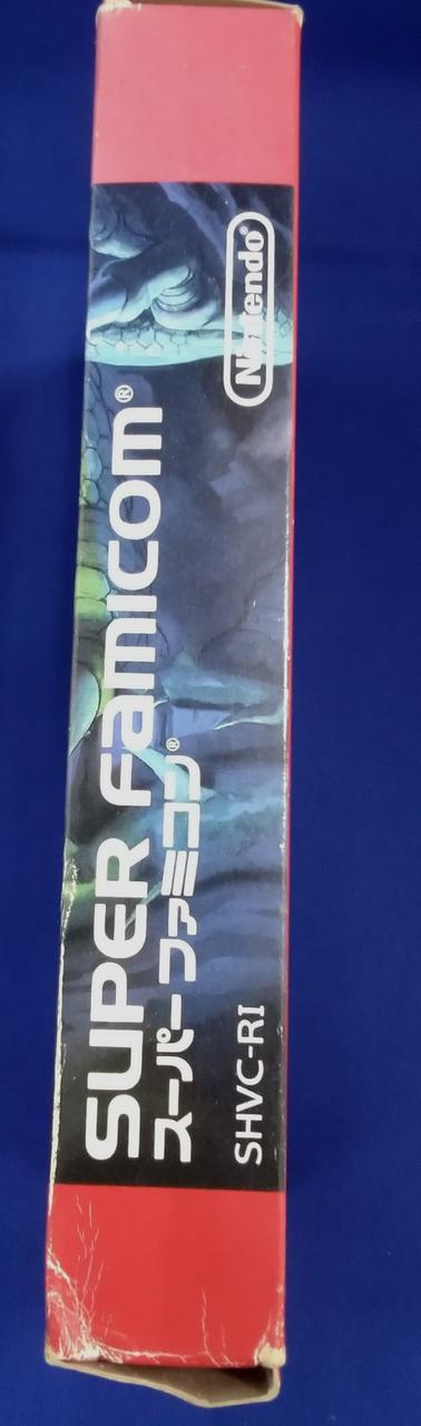 キズ目立ちます。