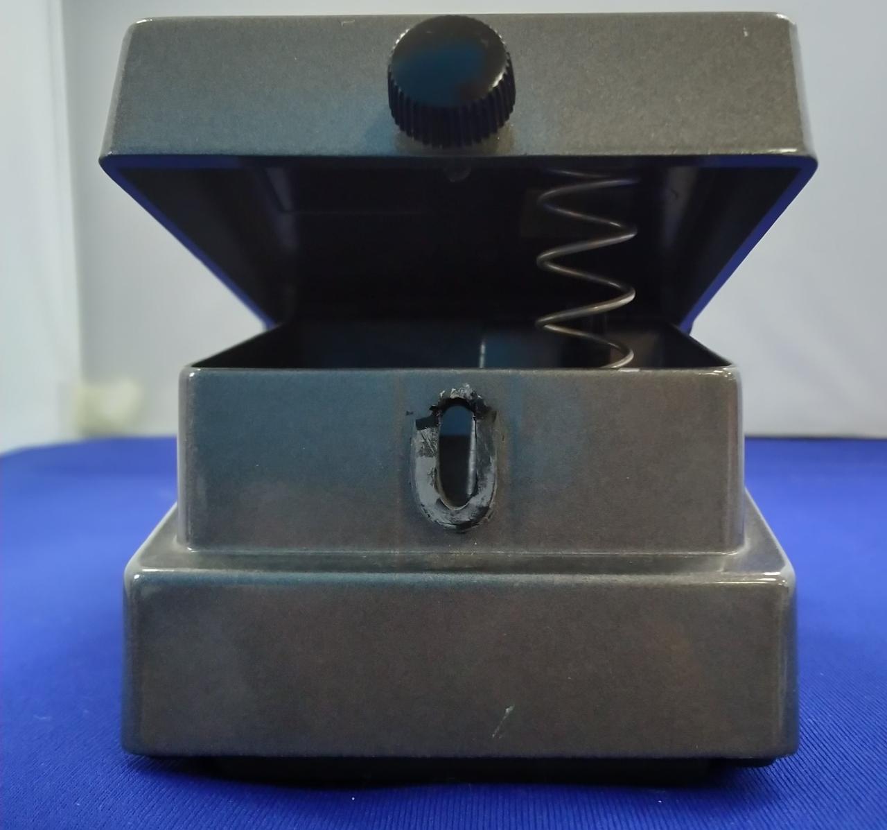 キズ汚れです。