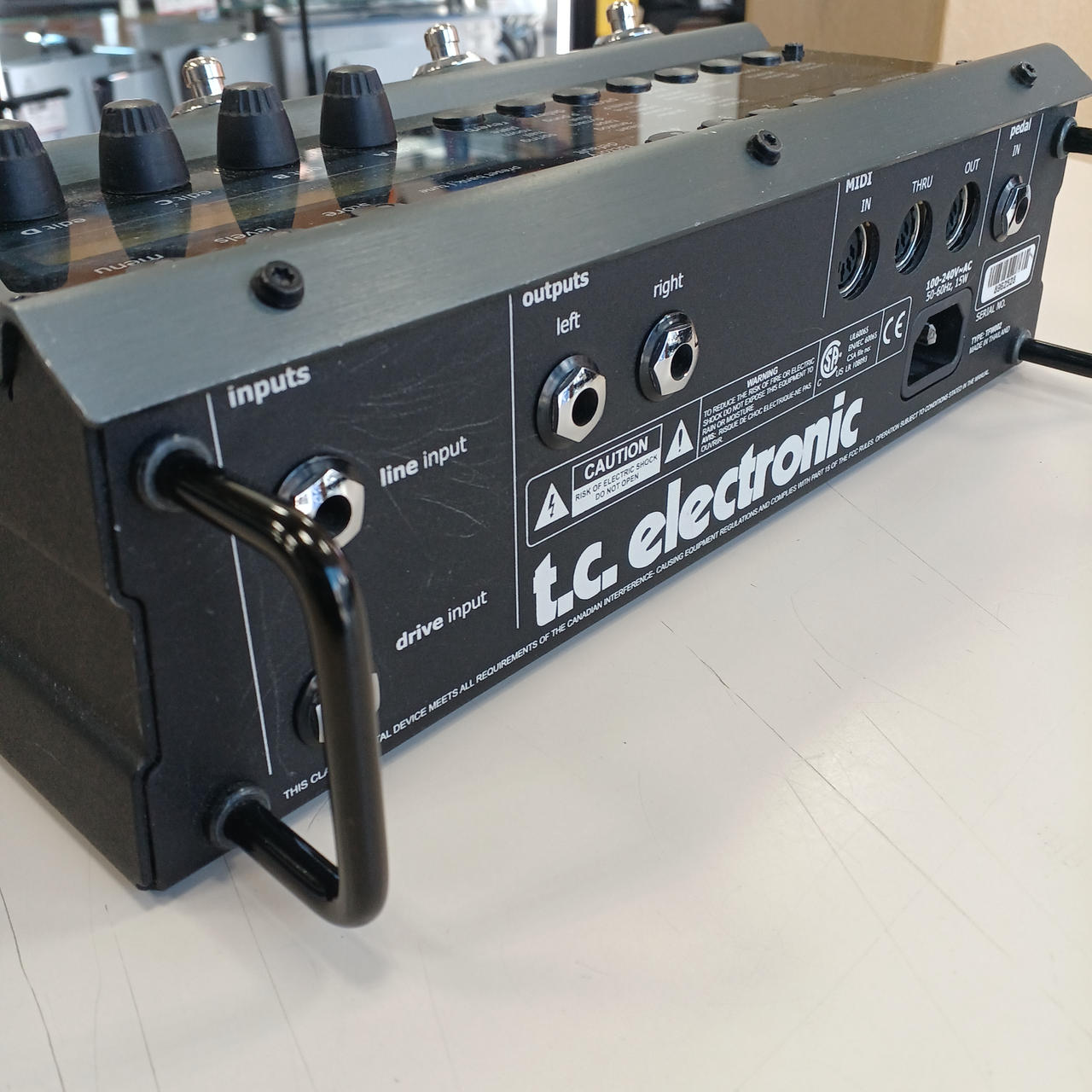 tc electronic M350 1台 TC ELECTRONIC / プロセッサー M350 - YouTube