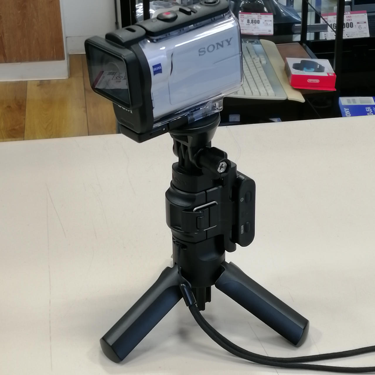 ビデオカメラ Sony HDR-AS300 Amazon | SONY digital HD video camera recorder Action Cam