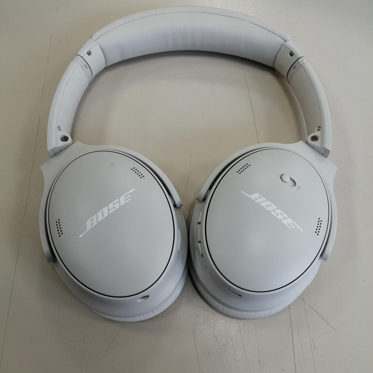 ボーズ　BOSE Sound Sport ワイヤレス　ヘッドホン　極美品 QuietComfort Bose Ultra Headphones Black ボーズ ワイヤレス