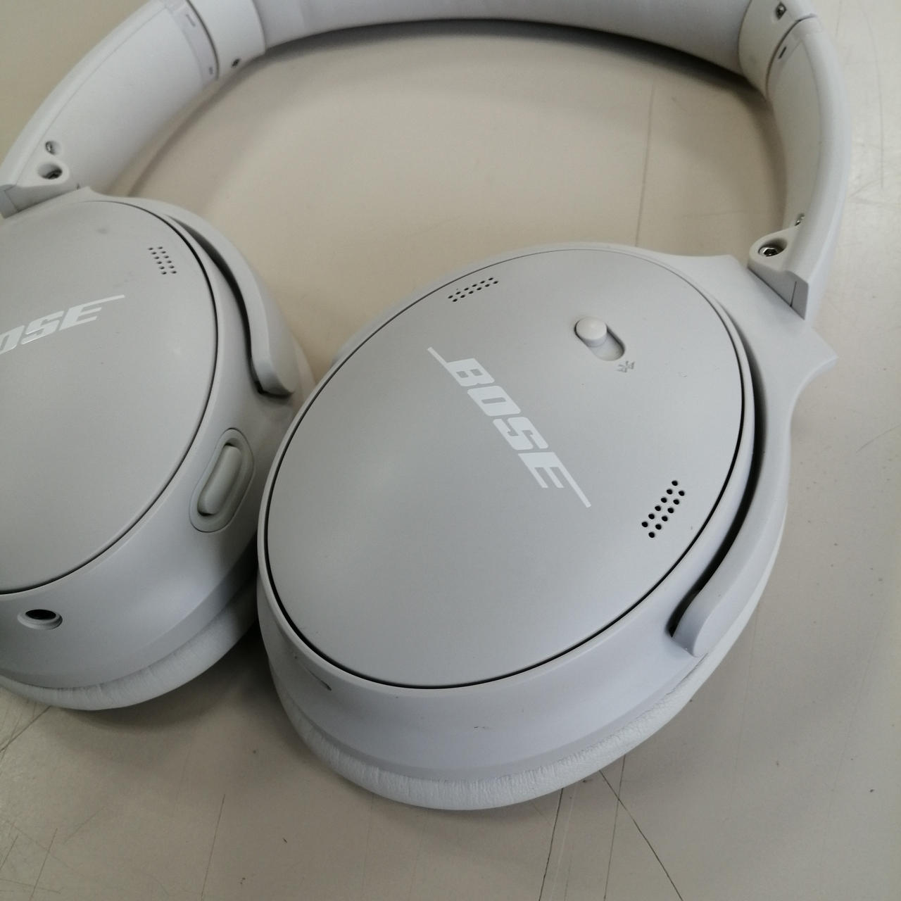 BOSE QuietConfort45 ワイヤレスヘッドホン ジャンク　ジャンク ジャンク品Bose QuietComfort Headphones ヘッドホン - メルカリ