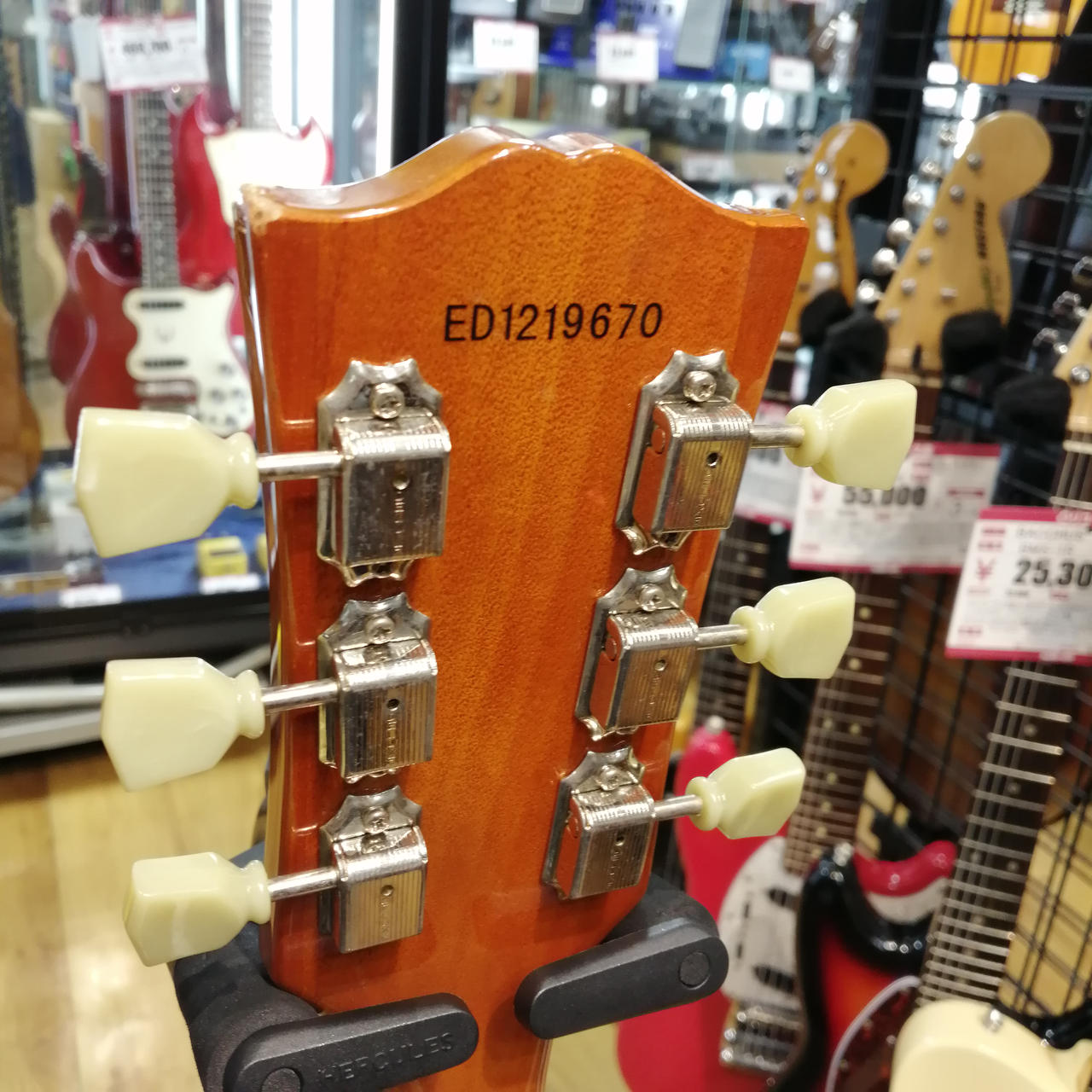 Dean Budweiser エレキギター　80年代コレクション品ハードケース付 Dean Budweiser エレキギター 80年代コレクション品ハードケース