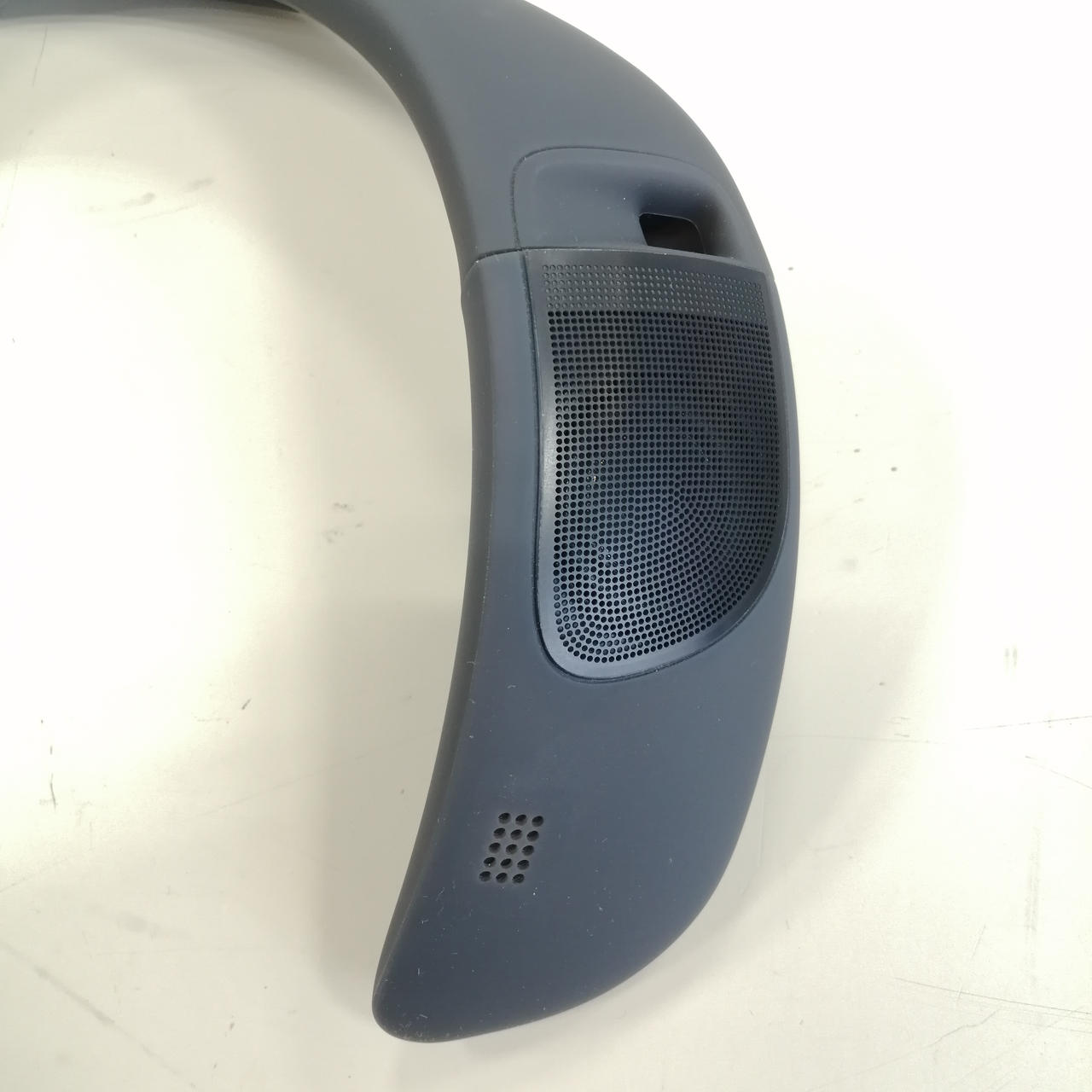 ボーズ(BOSE)|ネックスピーカー|【ハードオフ公式通販】オフモール