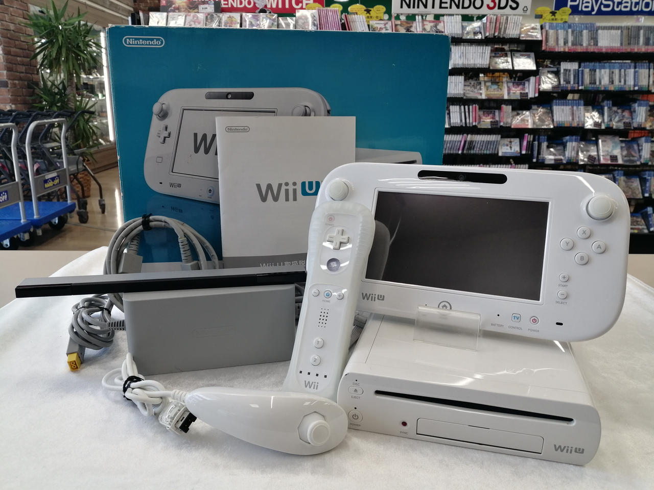 WiiUベーシックセット Amazon | Wii U ベーシックセット (WUP-S-WAAA) | ゲーム機本体