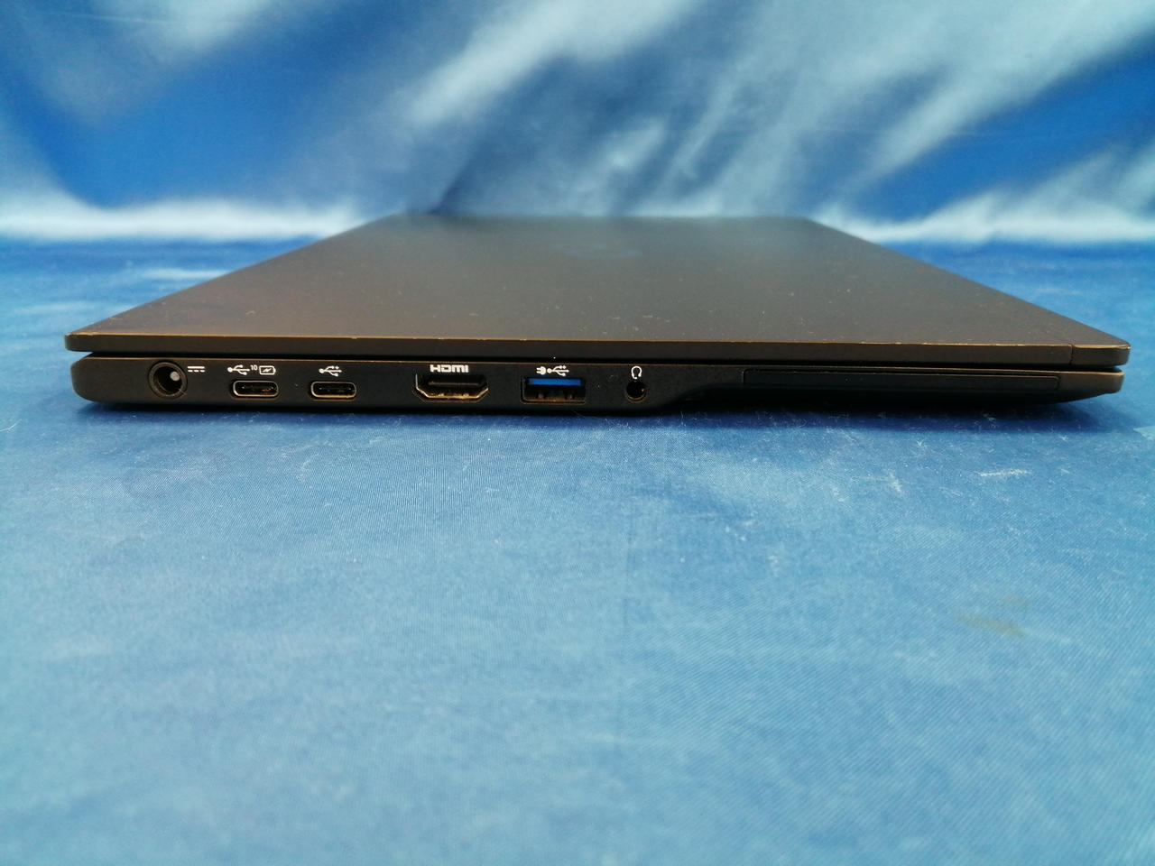 FUJITSU 富士通 フジツウ/Win10デスクトップ/FMVD10018P/MA4900903/Bランク/70【中古】 楽天市場】中古 Win10デスクトップFUJITSU 富士通 フジツウ