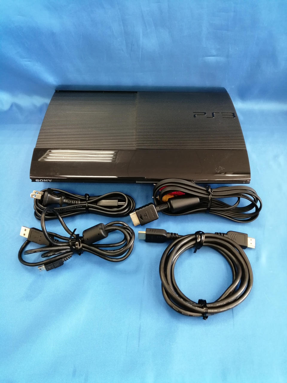 SONY 型番：CECH-4000B PS3