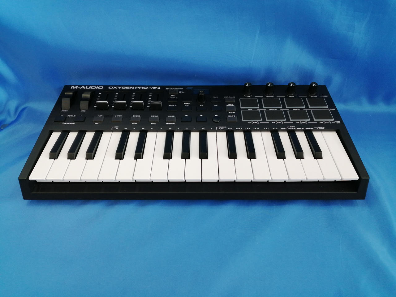 キズ、汚れあります