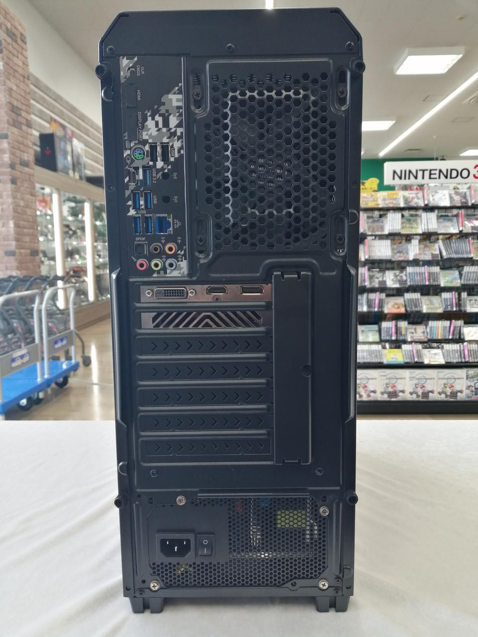 自作PC ゲーミングパソコン 自作ゲーミングPC（i3-10100F/GTX1650/16GB/256GB） - メルカリ