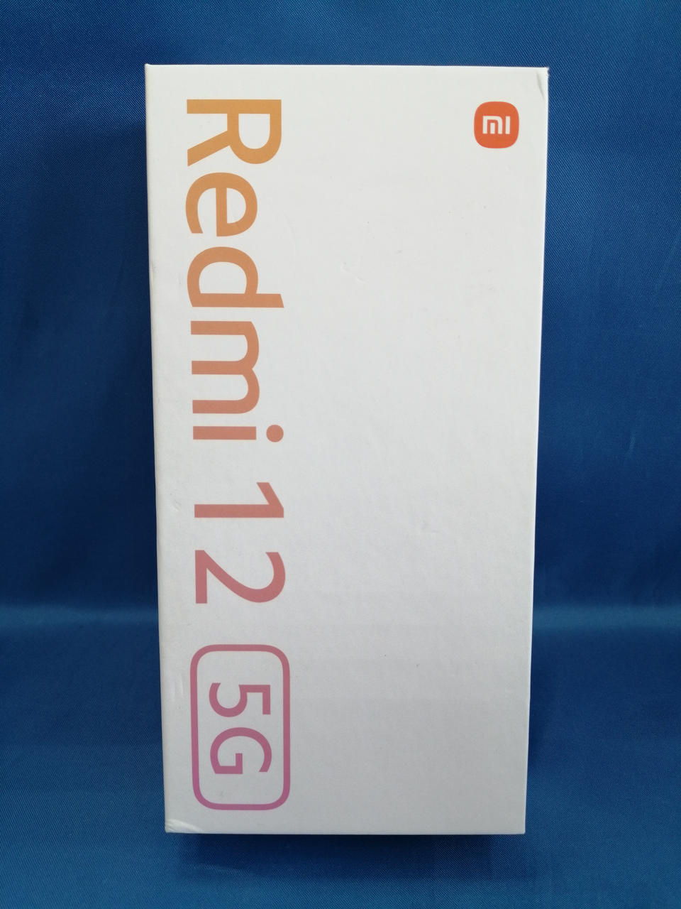 化粧箱にキズ、汚れあります