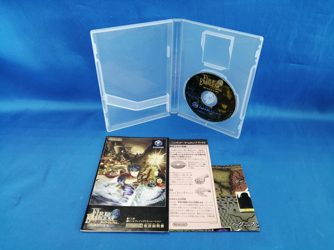 ケースにキズあります