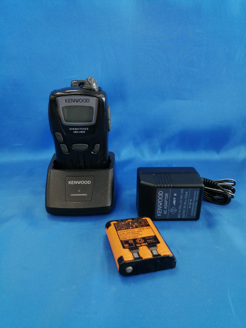 キズあります。