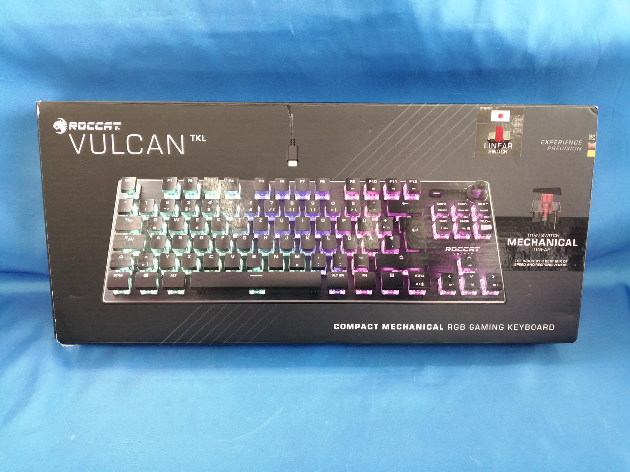 化粧箱にキズ、汚れあります