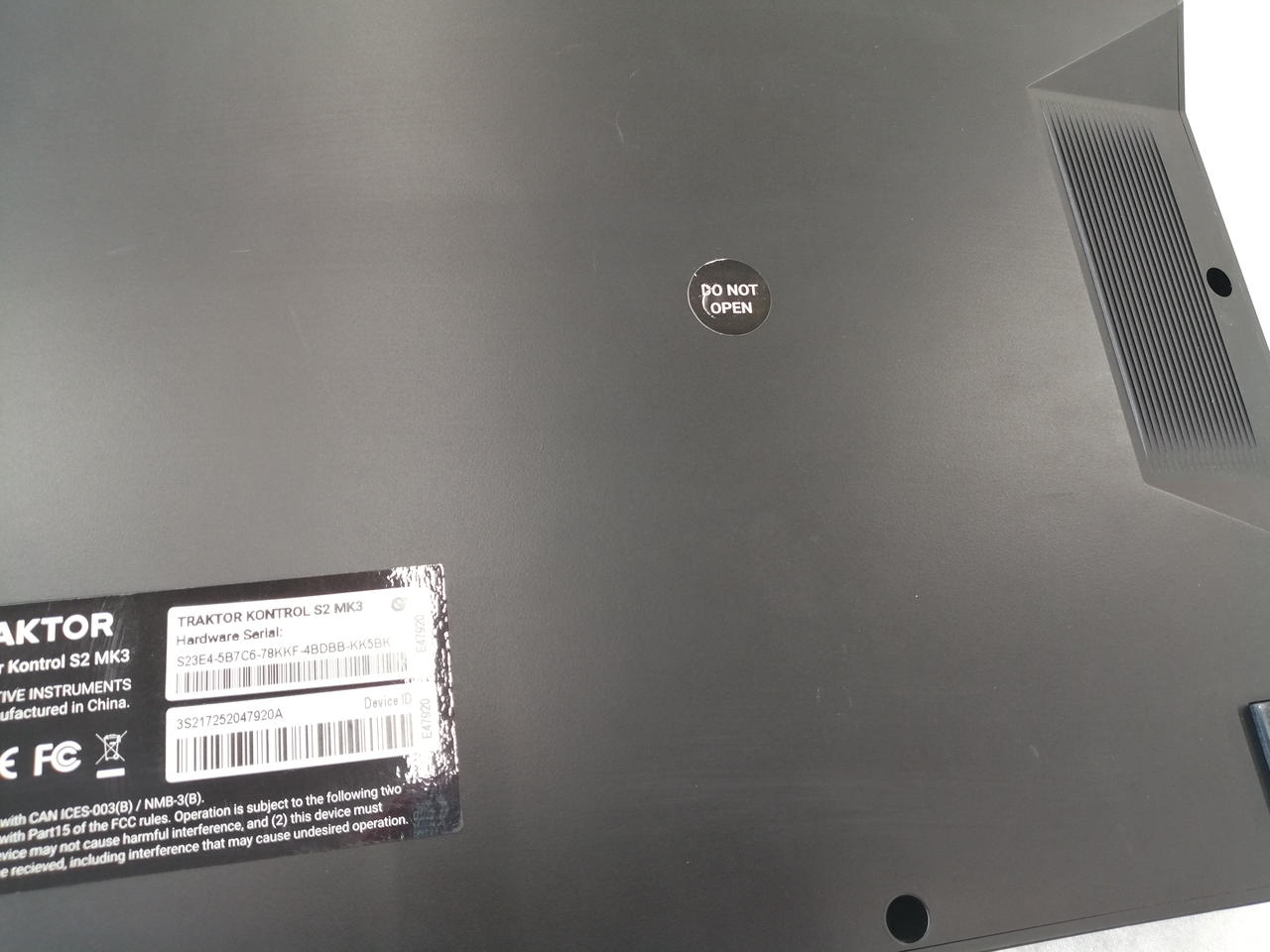 キズ、汚れあります