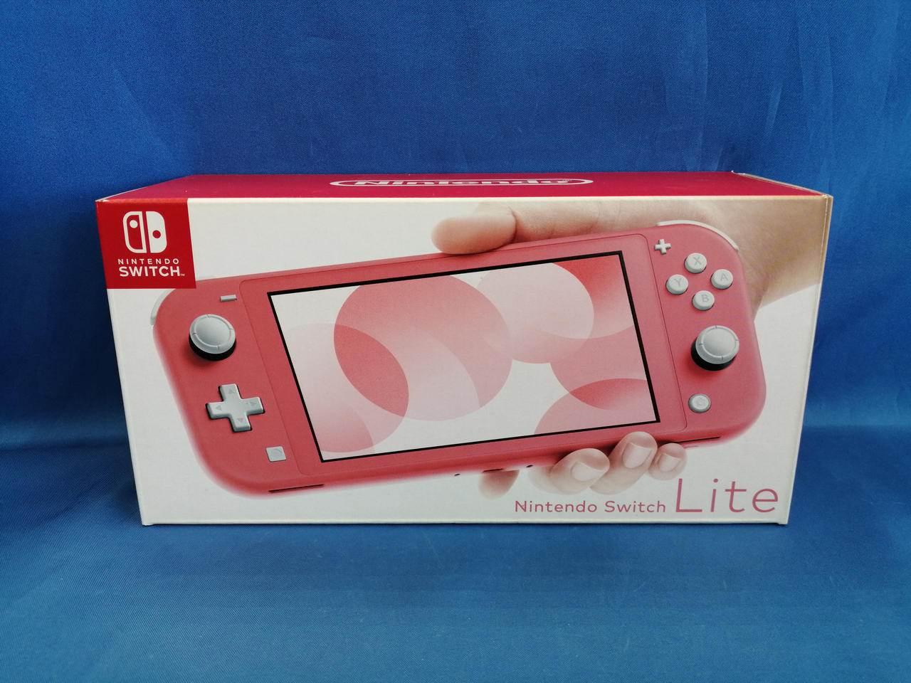 化粧箱にキズあります