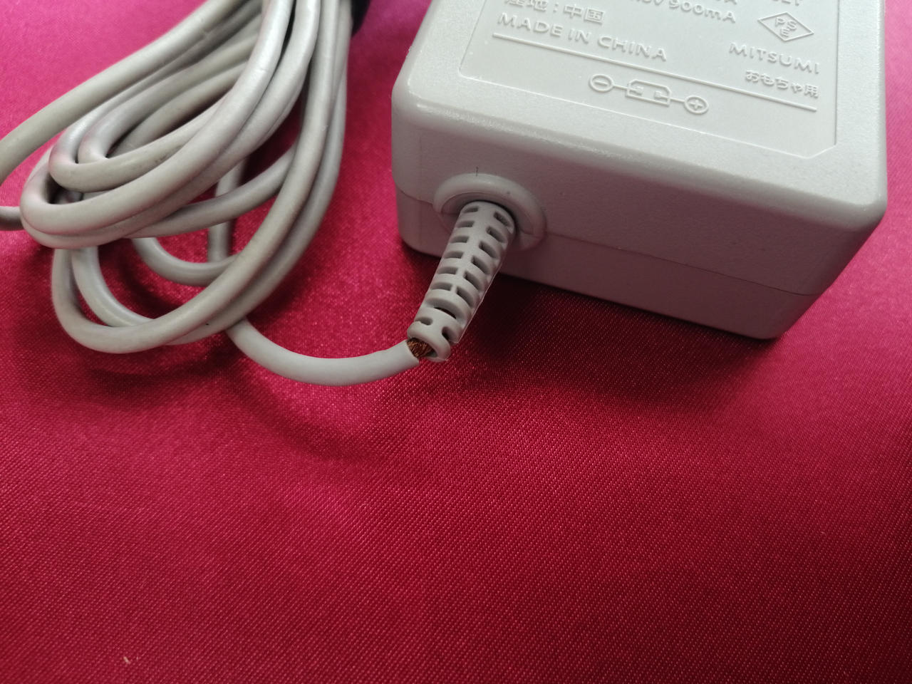 被膜破れあります