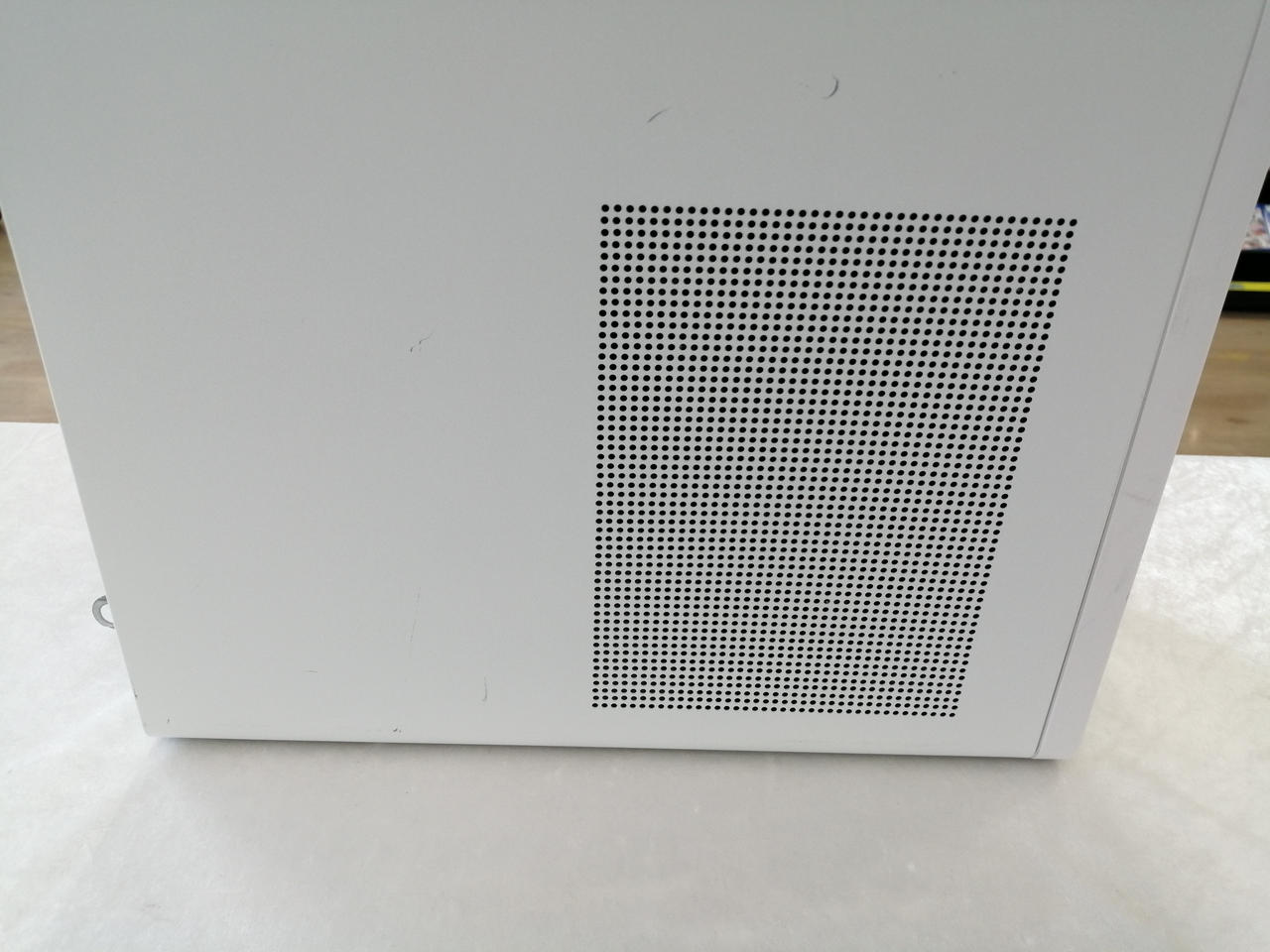 キズ、汚れあります