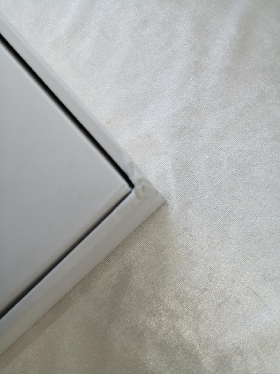 化粧箱傷みあります