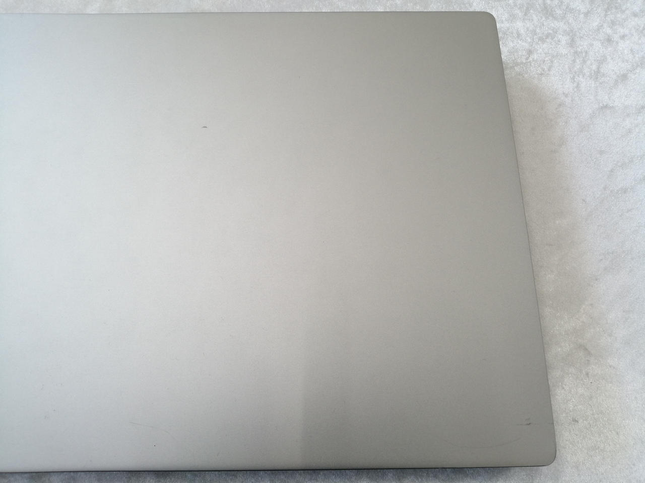 キズ、汚れあります