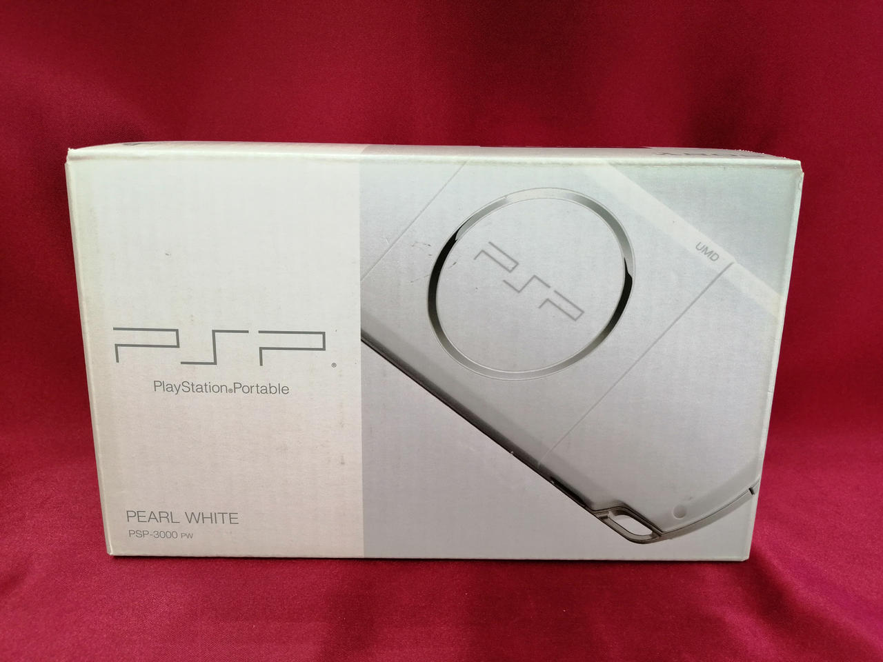 化粧箱に傷みあります