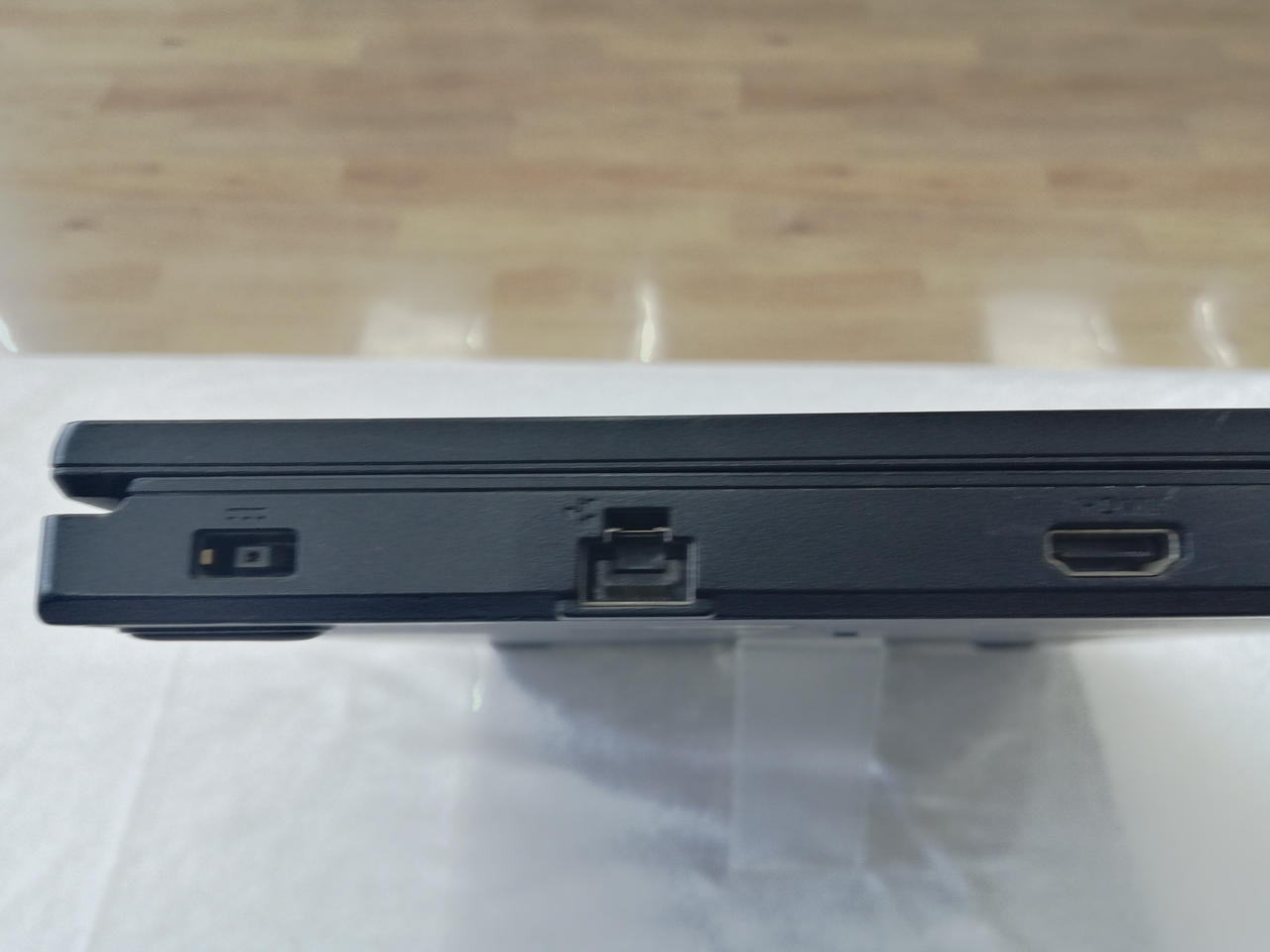 キズ、汚れあります