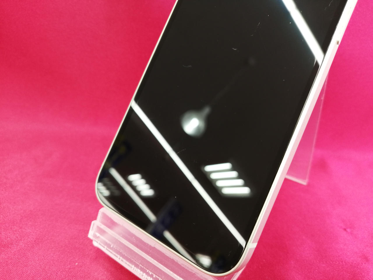 液晶にキズあります